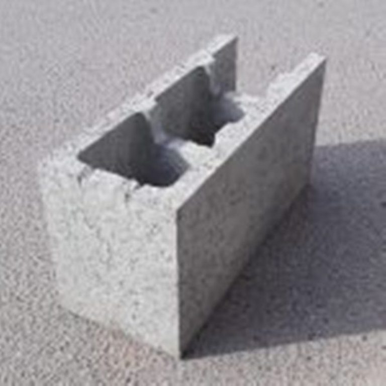 SEZONA 300  pamatu  (500x200x250) пустые фундаментные блоки